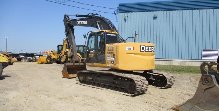 JOHN DEERE, 225D LC, 2012