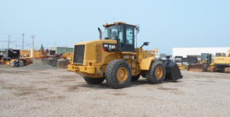CAT, 938H, 2011