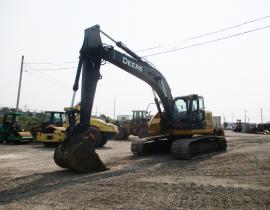 1 - 5517 - JOHN DEERE, 225D LC, 2012