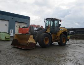 6 - 5543 - JOHN DEERE, 624K, 2011
