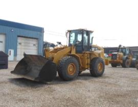 13 - 5575 - CAT, 938H, 2011